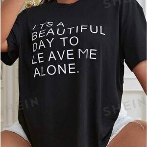 PLUS SIZE GRAPHIC TEE